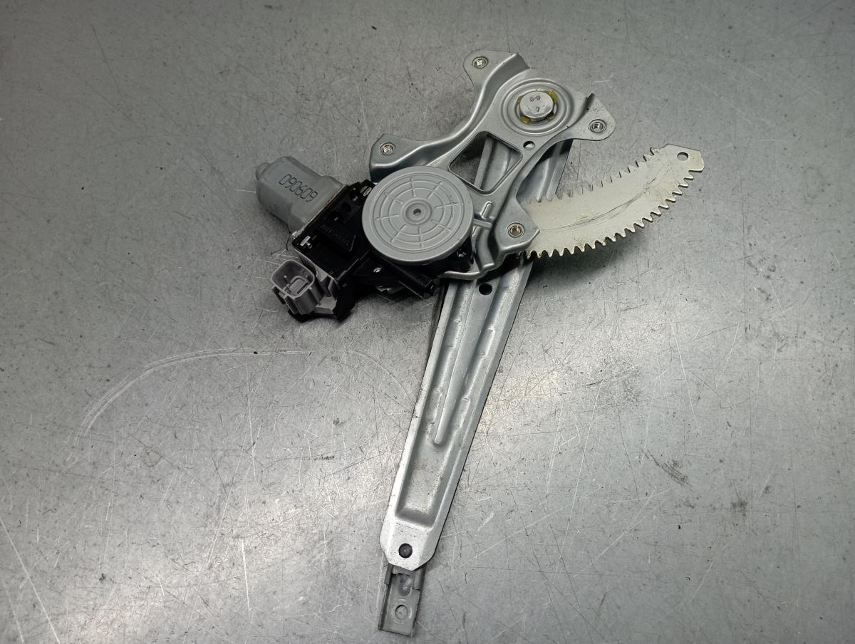 Elevador vidros trás esquerdo NISSAN Leaf EV (ZE0) Imagem-1