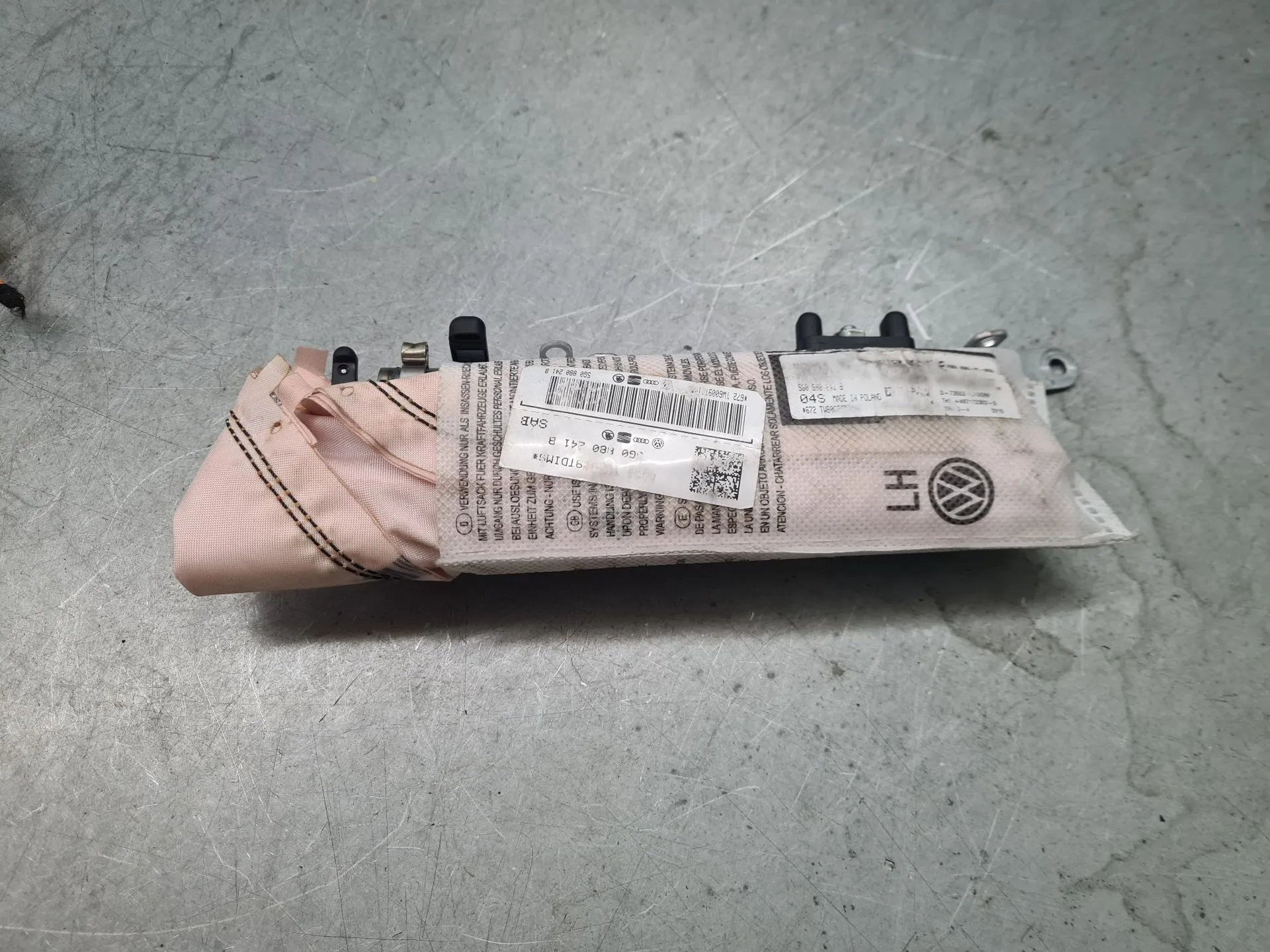 Airbag banco esquerdo VOLKSWAGEN Golf VII (5G1, BQ1, BE1, BE2) Imagem-1