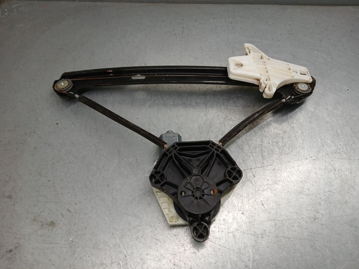 Elevador vidros trás esquerdo VOLKSWAGEN Golf VII (5G1, BQ1, BE1, BE2) Imagem-2