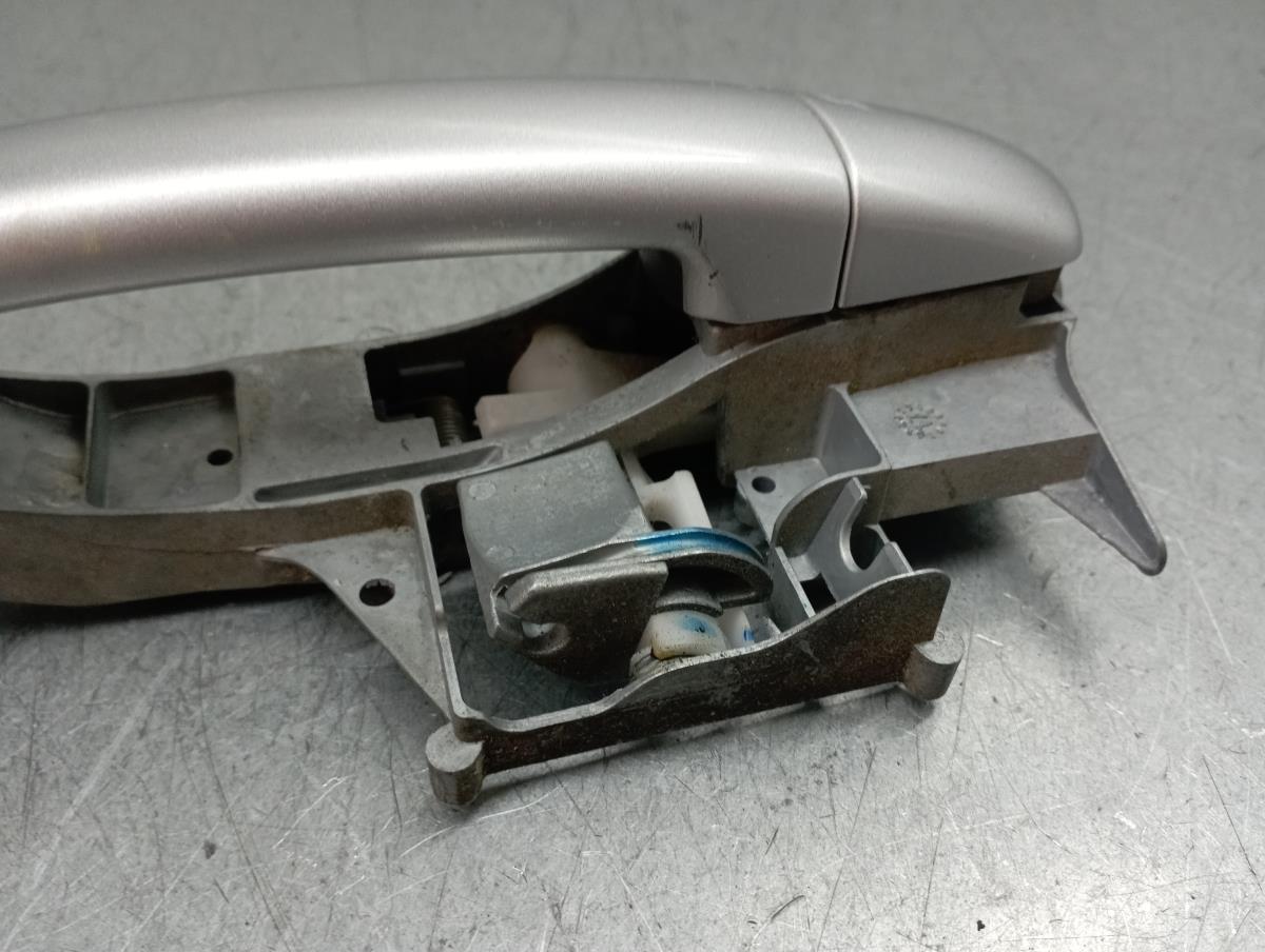 Right front door handle PEUGEOT 208 Imagem-2