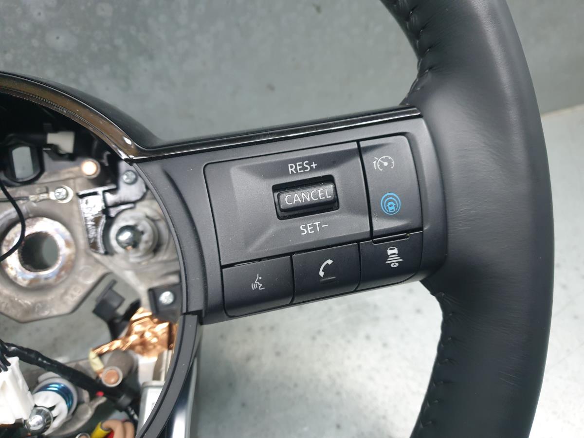 Volante NISSAN Qashqai III (J12) Imagem-2