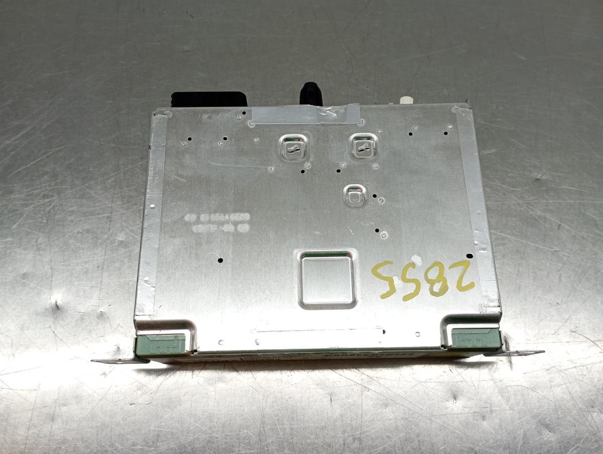 Kit Auto-rádio PEUGEOT 208 II Imagem-4