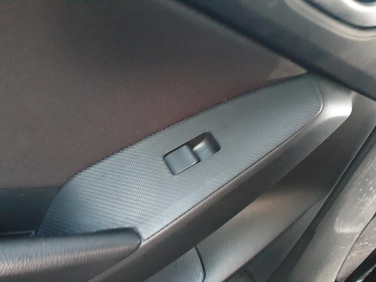 Comando / interruttore alzacristallo posteriore sinistro MAZDA 3 (BM)
