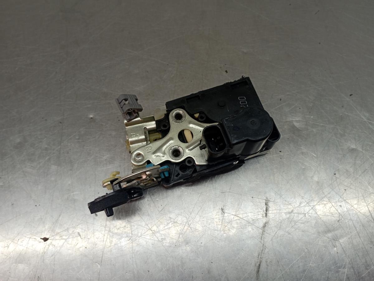 Cerradura / cierre puerta trasera derecha OPEL Karl