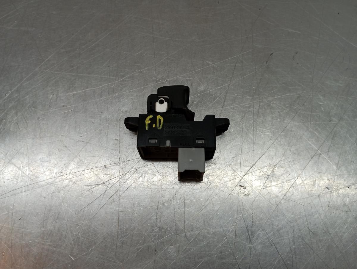 Mando / interruptor elevalunas delantero derecho HYUNDAI i20 (GB) Imagem-1