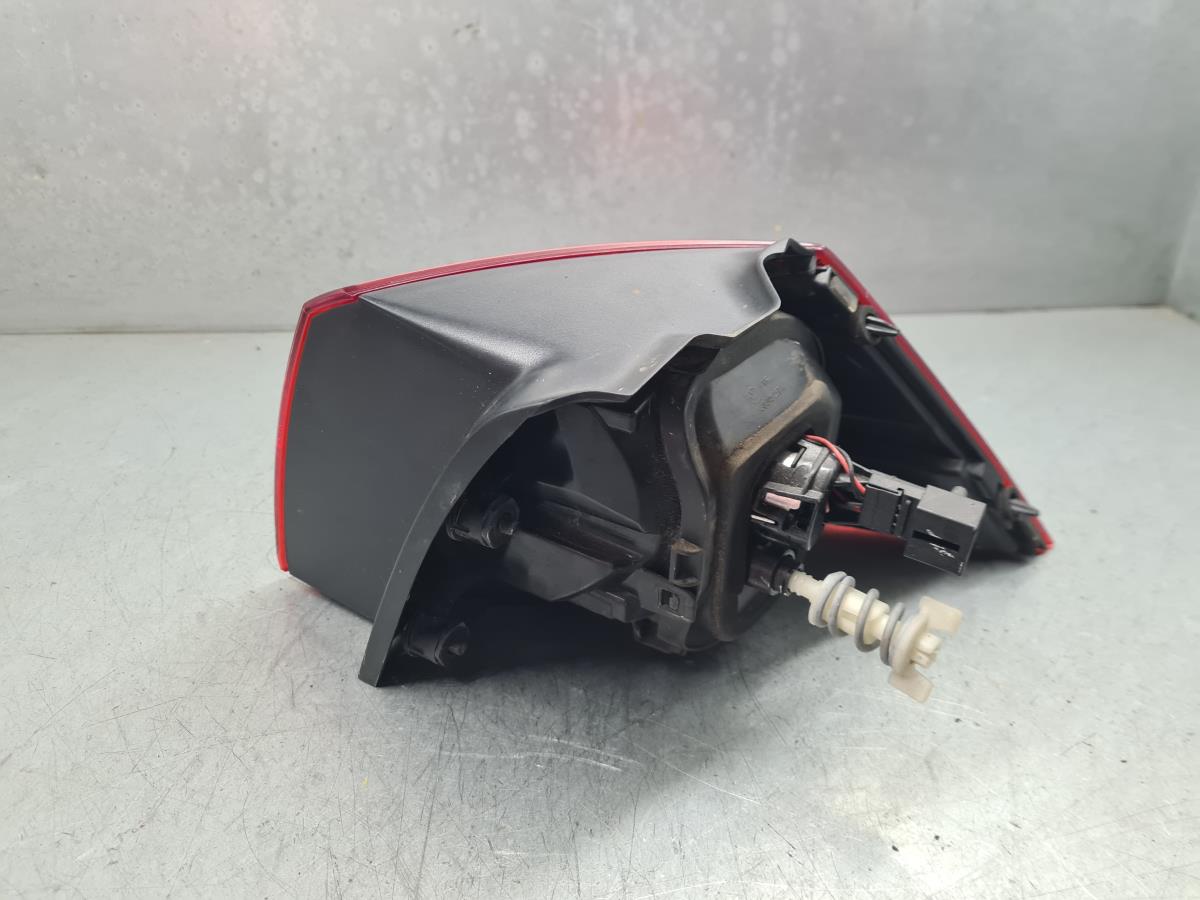 Left Tail light VOLKSWAGEN Golf VII (5G1, BQ1, BE1, BE2) Imagem-2