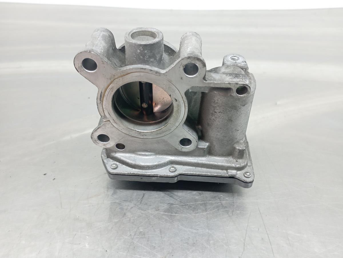 Throttle body RENAULT Captur (J5_) Imagem-0