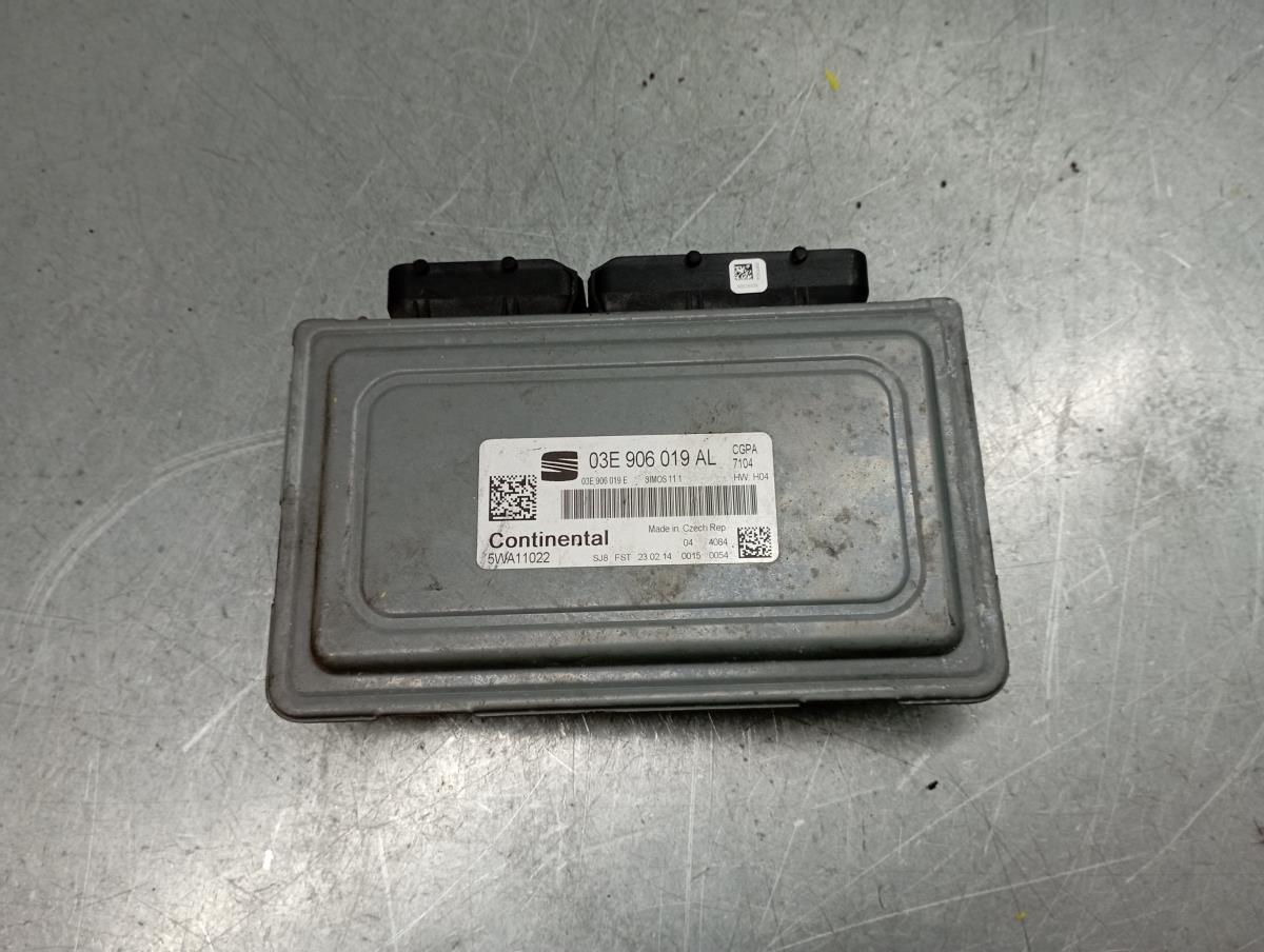Engine control unit / ECU SEAT Ibiza IV (6J5, 6P1) Imagem-1