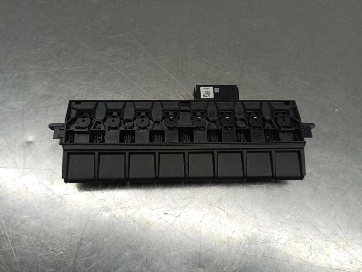 Pulsanti luci di emergenza RENAULT Clio V (BF_) Imagem-1