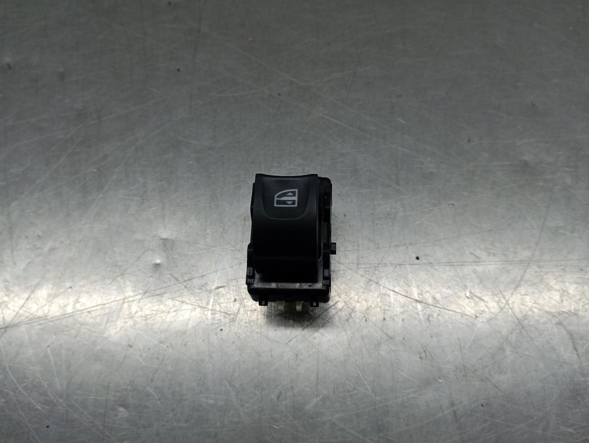 Mando / interruptor elevalunas delantero derecho RENAULT Clio IV Société