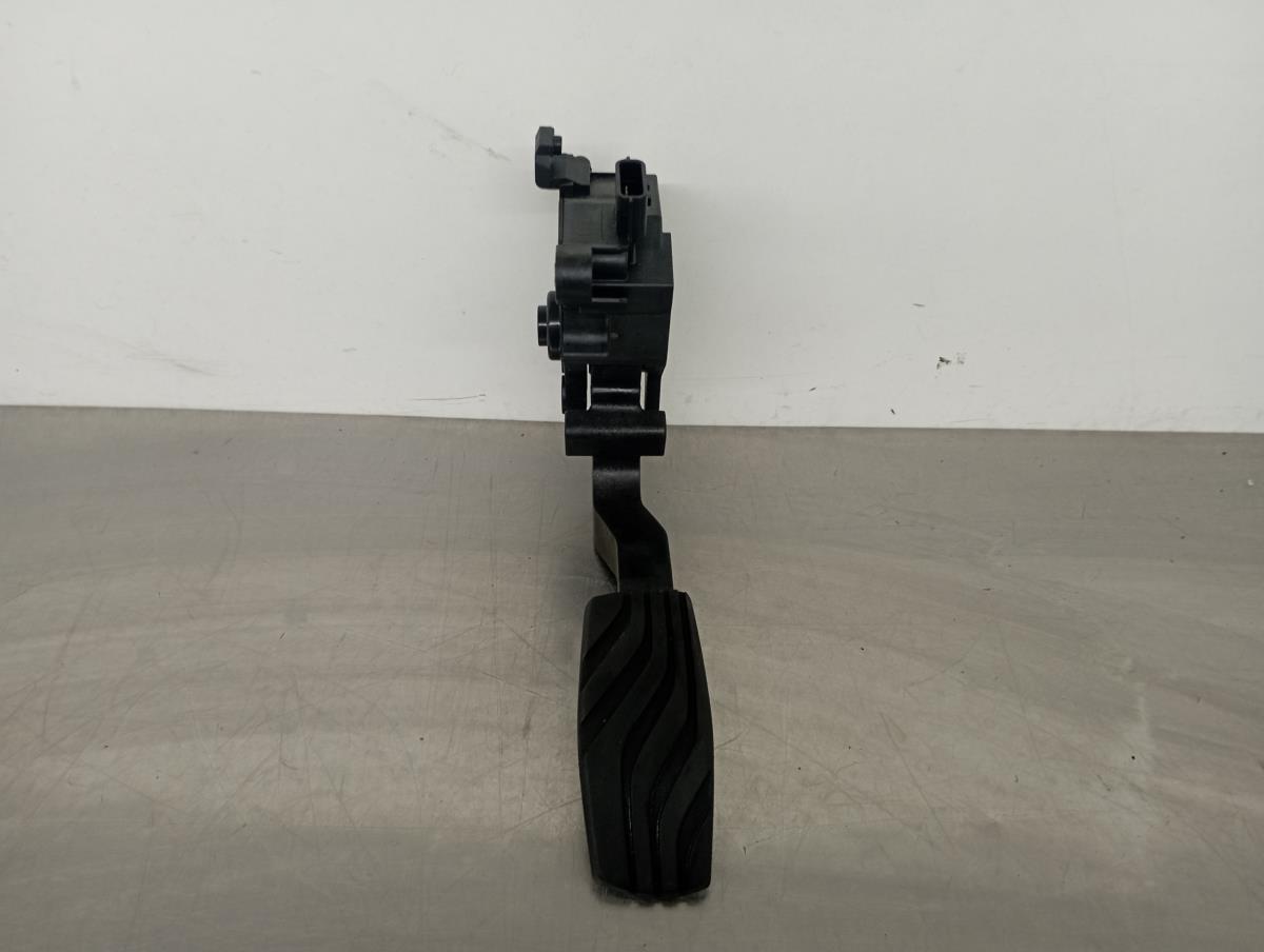 Pedal do acelerador RENAULT Megane IV (B9A/M_)