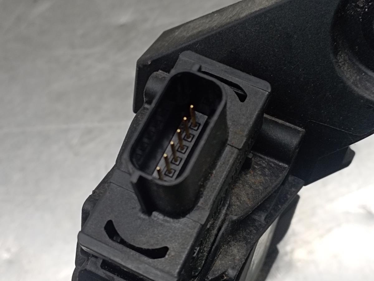 Pedal do acelerador FORD Fiesta VII (HJ, HF) Imagem-3