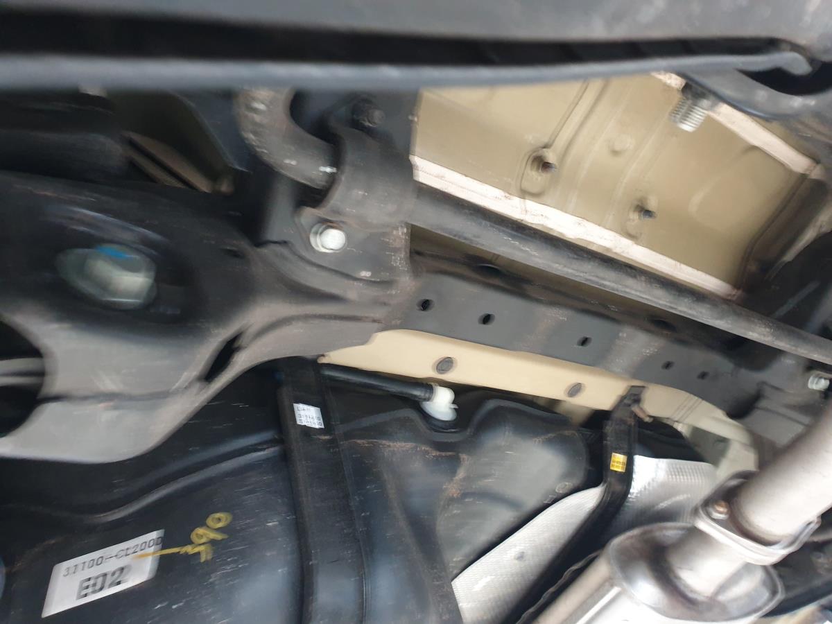 Subchasis trasero HYUNDAI Santa Fé IV (TYM)