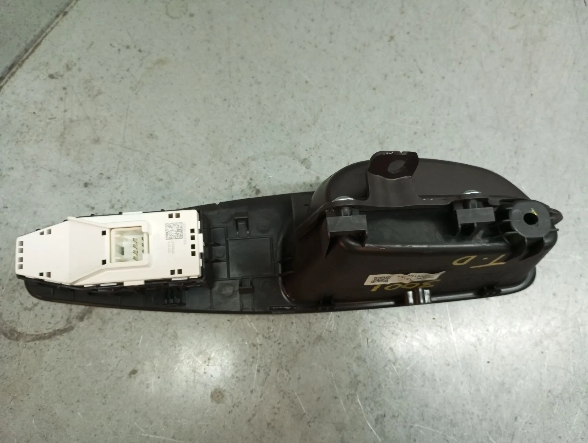 Mando / interruptor elevalunas trasero derecho HYUNDAI Santa Fé IV (TYM) Imagem-1