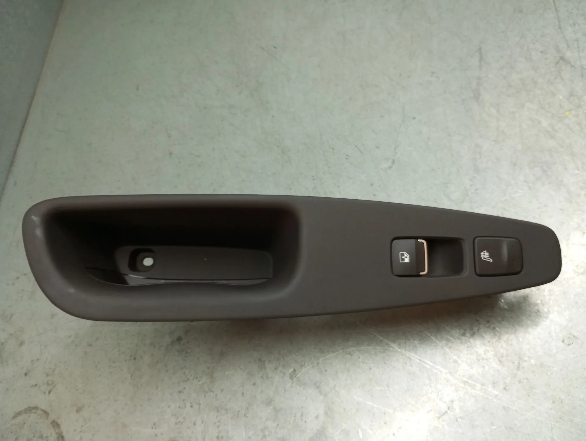 Mando / interruptor elevalunas trasero izquierdo HYUNDAI Santa Fé IV (TYM)