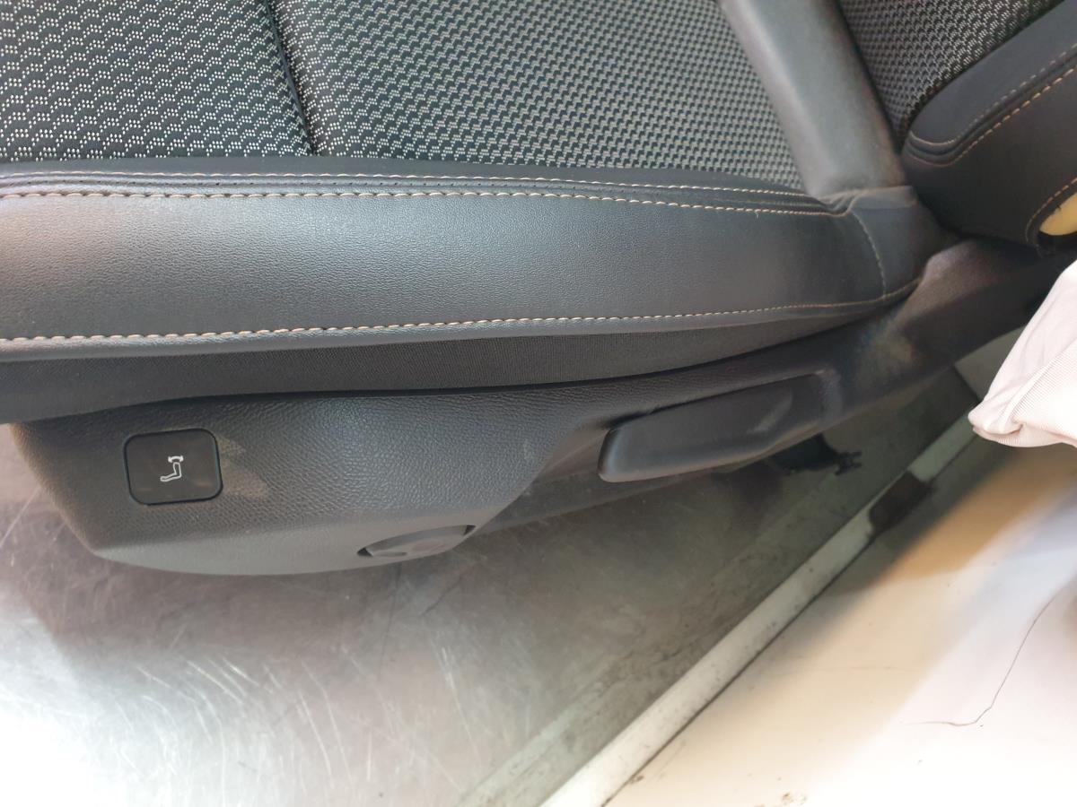 Banco frente esquerdo PEUGEOT 508 SW II Imagem-3