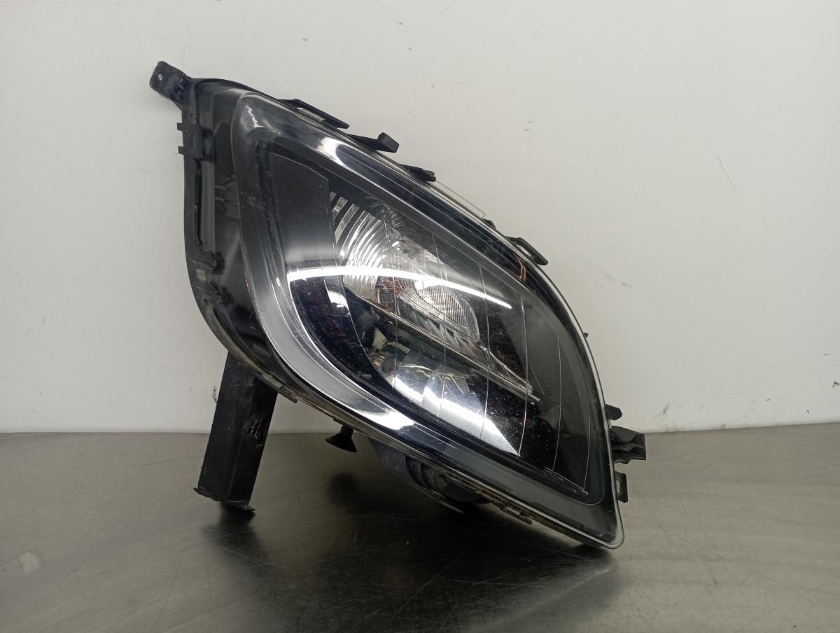 Feu antibrouillard Avant Droite OPEL Astra J