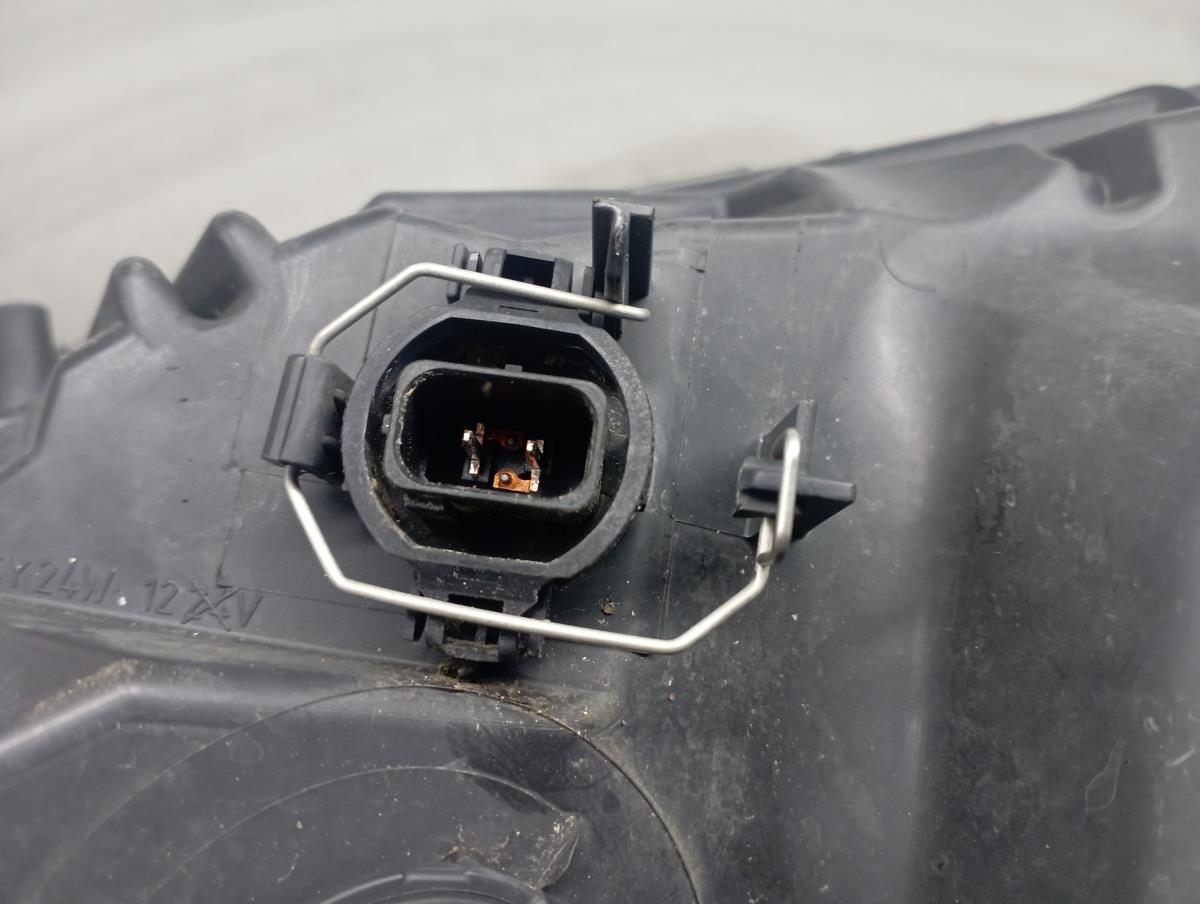 Feu antibrouillard Avant Droite OPEL Astra J Imagem-4