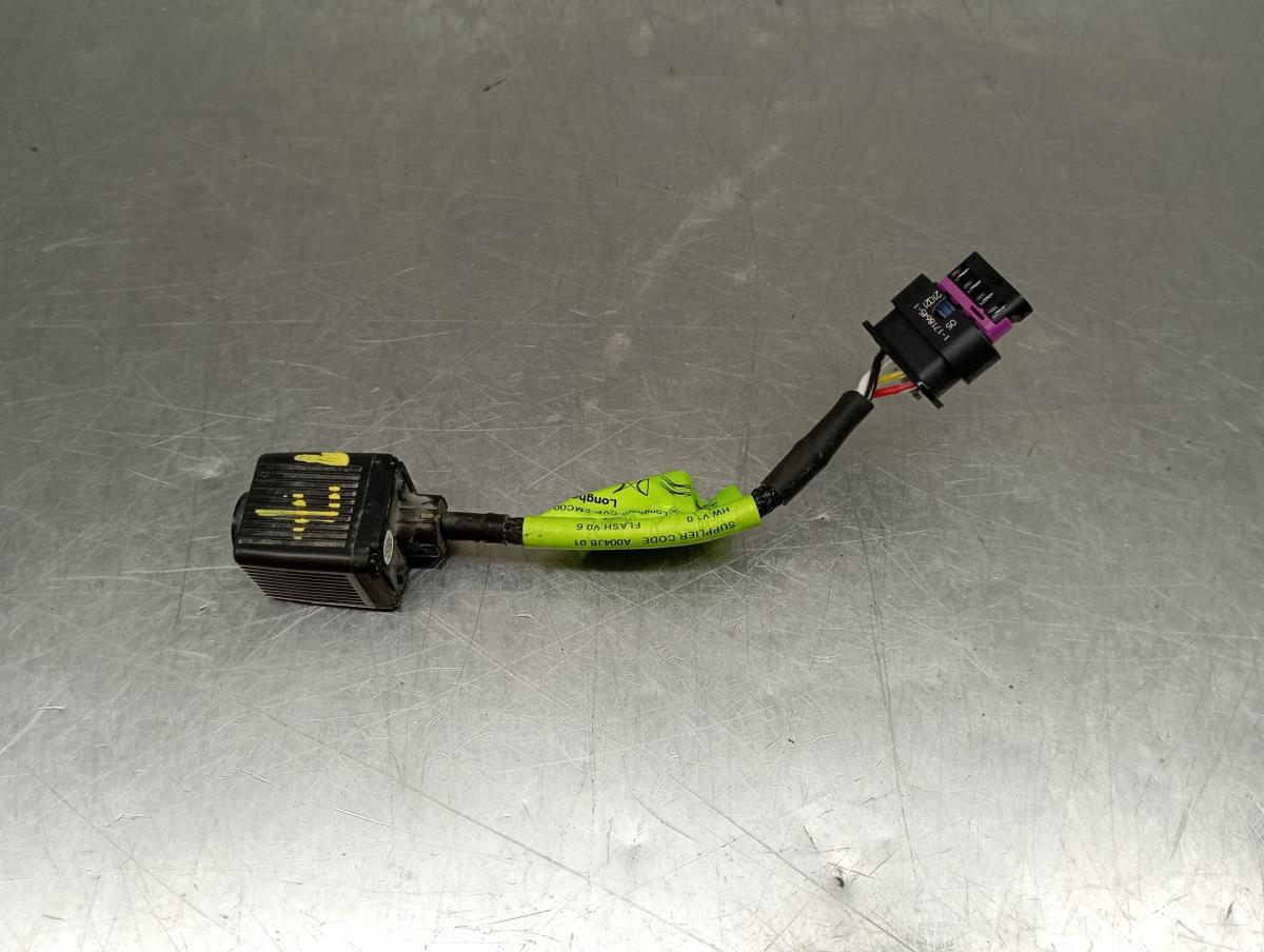 Telecamera posteriore PEUGEOT 2008 II (U_) Imagem-1