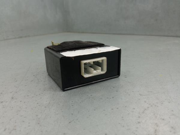 Módulo de confort KIA Sorento I (JC) Imagem-2