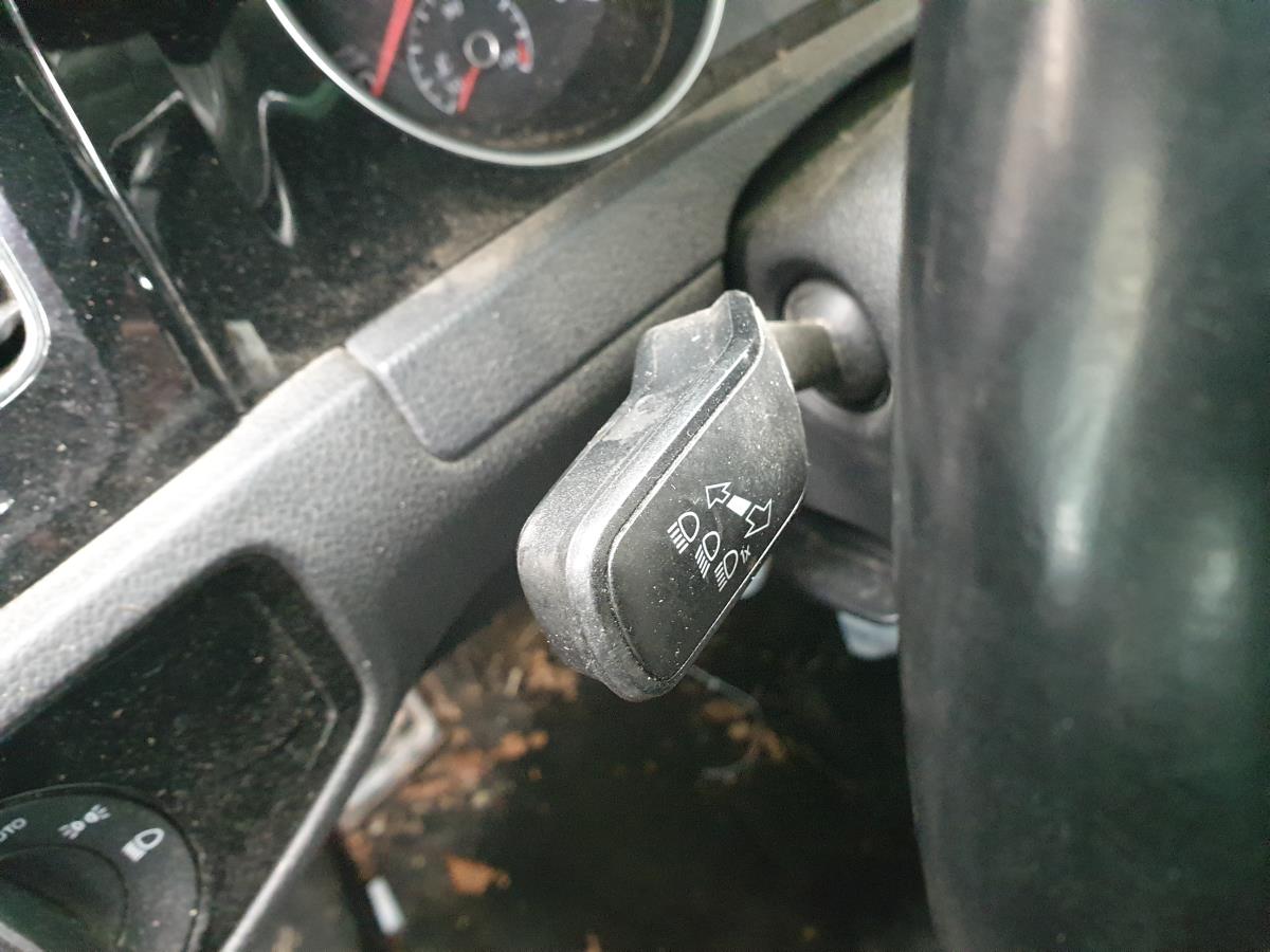Mando de luces y limpia parabrisas VOLKSWAGEN Golf VII (5G1, BQ1, BE1, BE2)