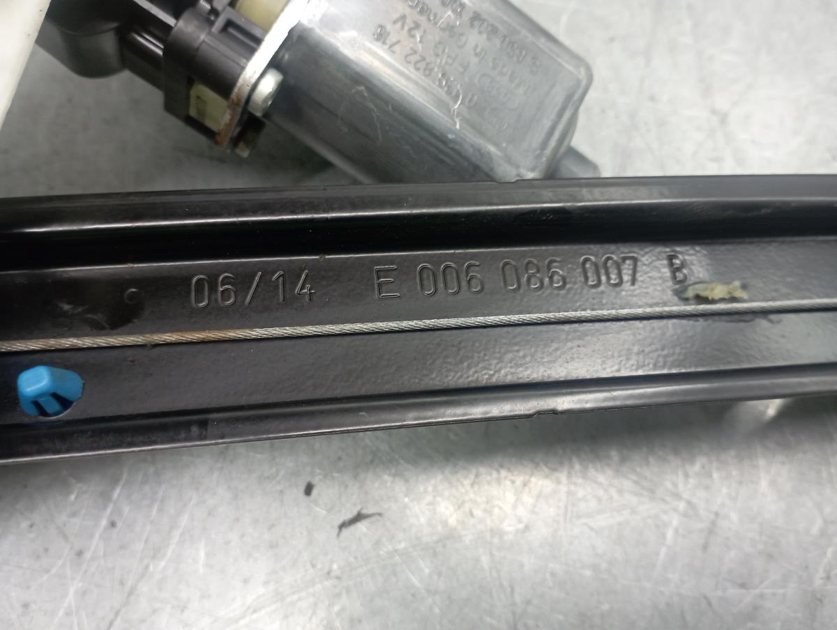 Lève-vitre avant gauche AUDI A3 Sportback (8VA, 8VF) Imagem-3