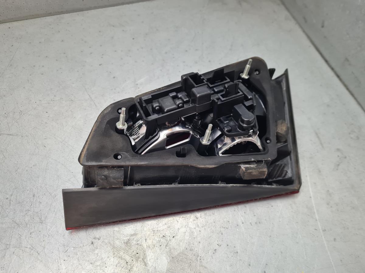 Left Tailgate light  AUDI A3 Sportback (8VA, 8VF) Imagem-2