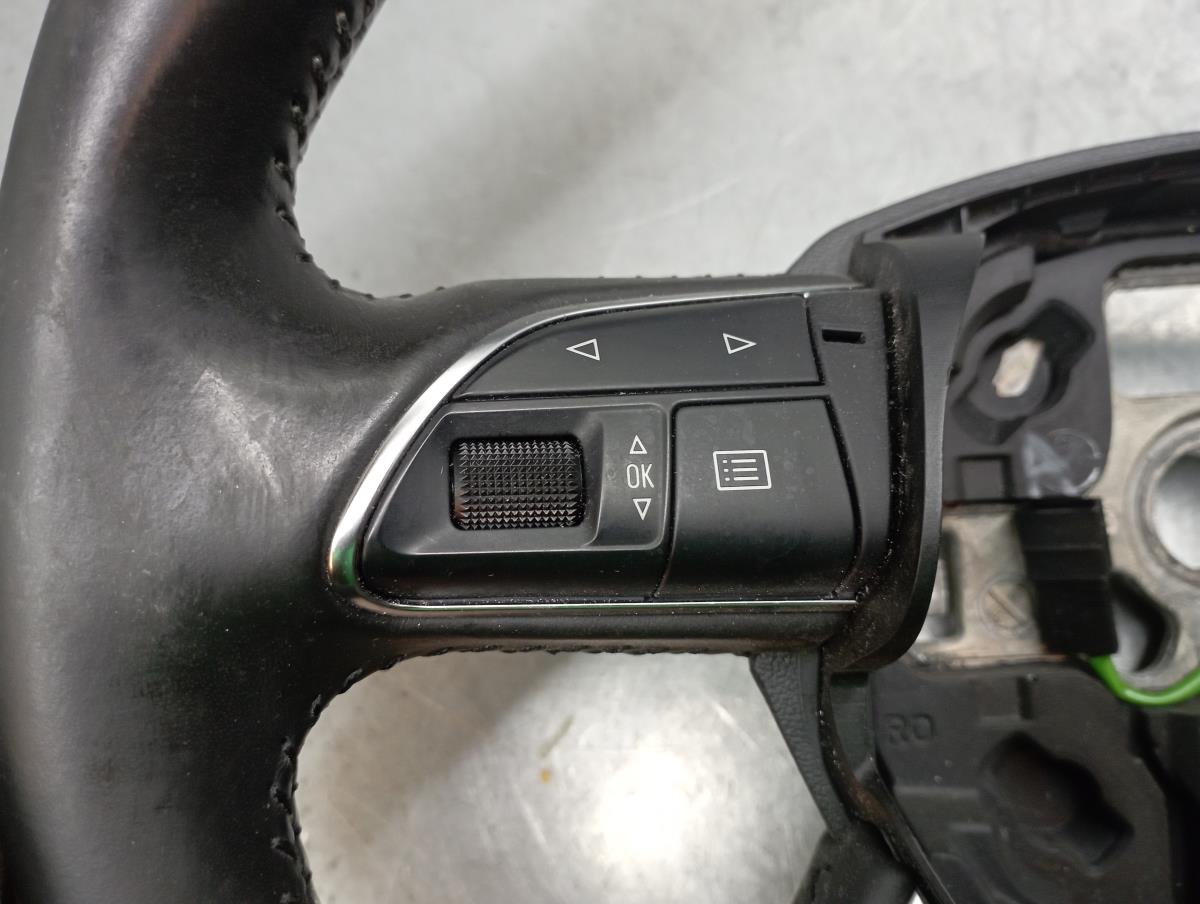 Volante AUDI A3 Sportback (8VA, 8VF) Imagem-2