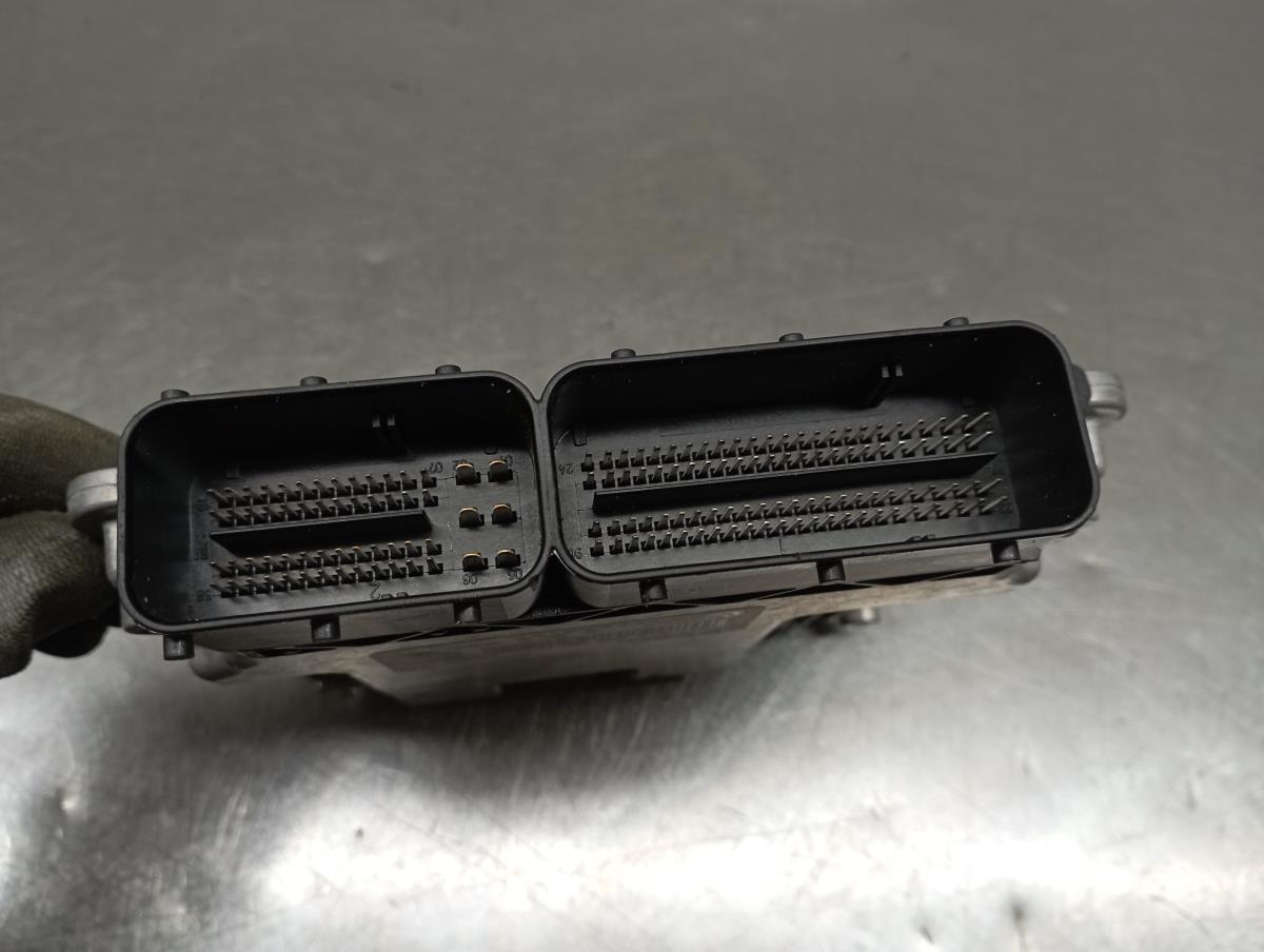 Centralina motor / ECU BMW 1 (F20) Imagem-4