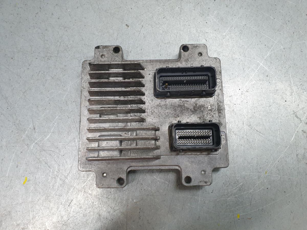 Centralina motor / ECU OPEL Corsa E