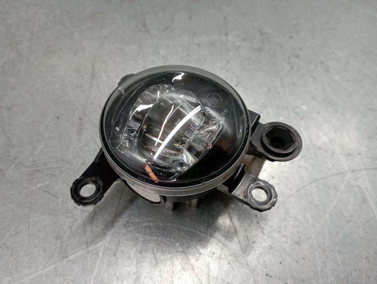 Feu antibrouillard Avant Gauche PEUGEOT 2008 II (U_) Imagem-1