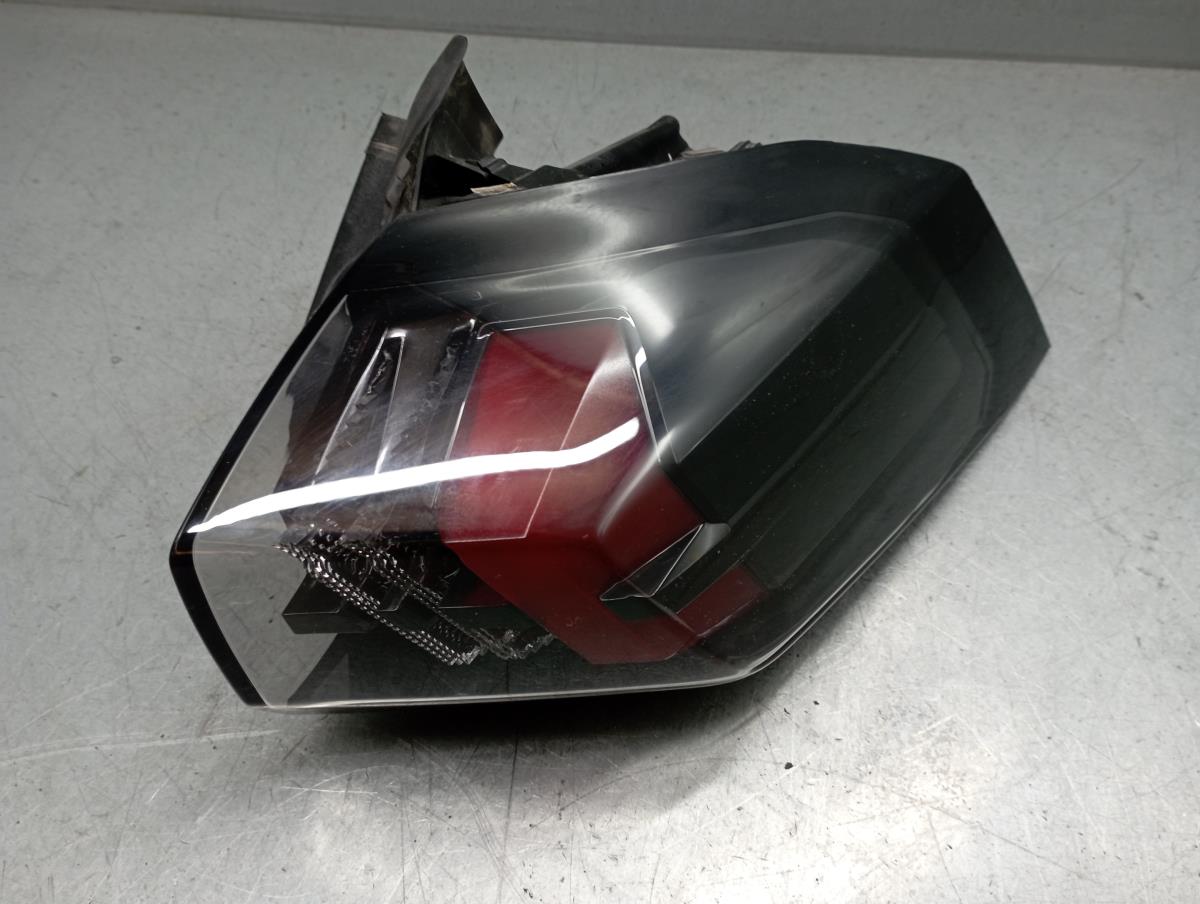 Feu arrière Droite PEUGEOT 2008 II (U_)