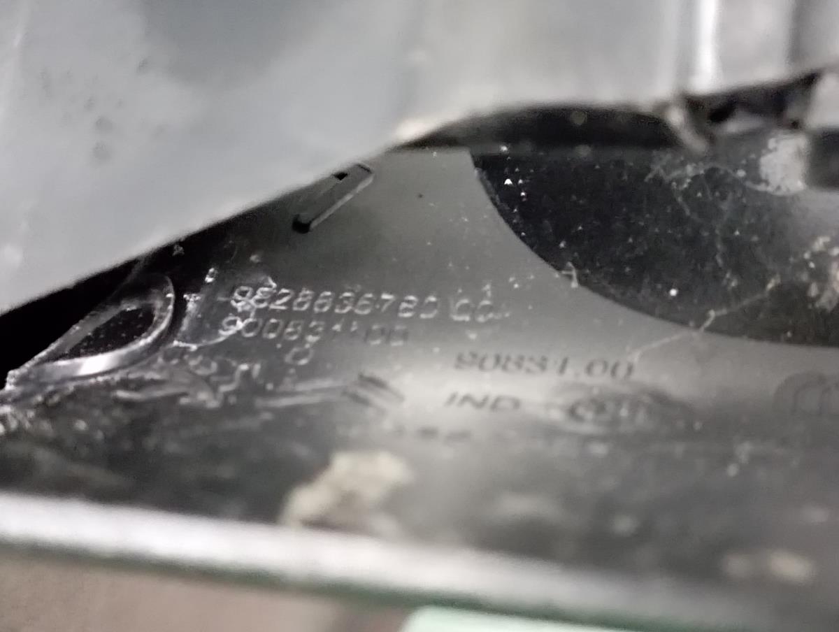 Feu arrière Droite PEUGEOT 2008 II (U_) Imagem-4