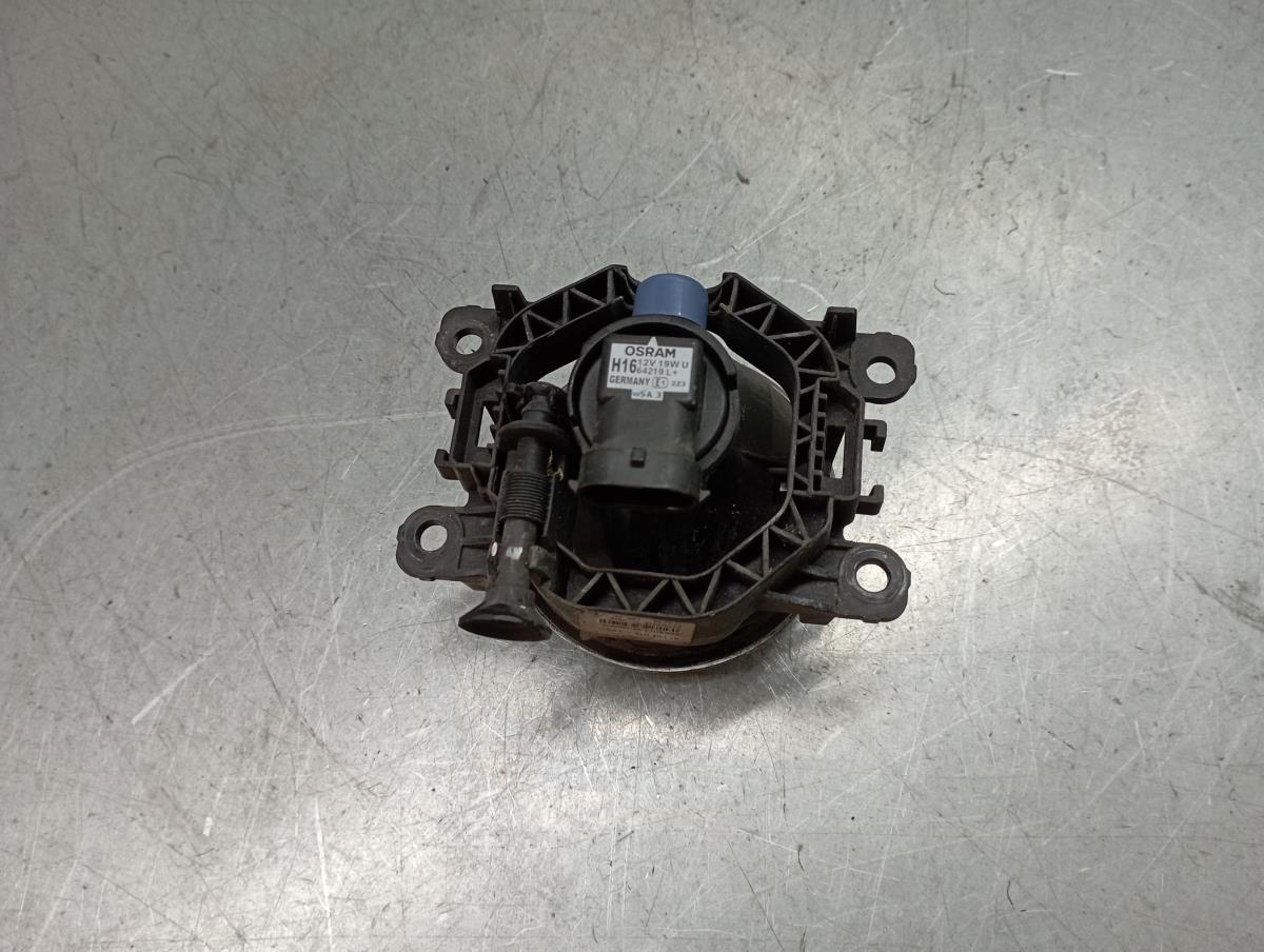 Right front fog light  RENAULT Megane IV (B9A/M_) Imagem-2