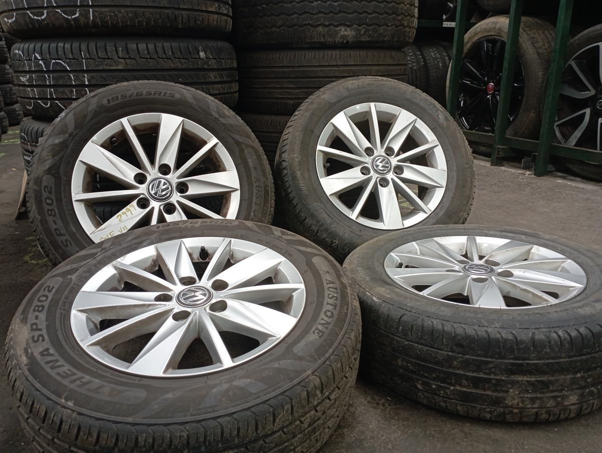 Wheel set VOLKSWAGEN Golf VII (5G1, BQ1, BE1, BE2) Imagem-0