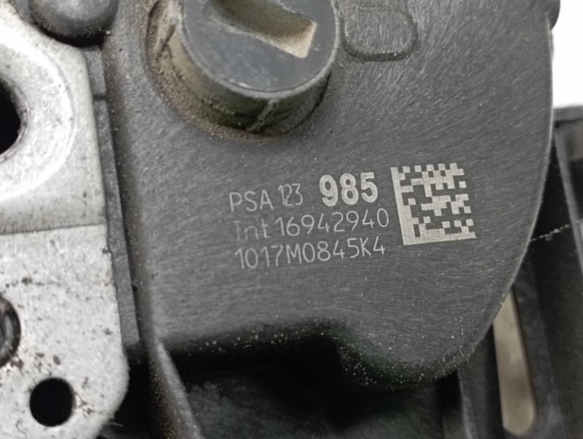 Cerradura / cierre puerta trasera izquierda CITROËN C3 III (SX) Imagem-4