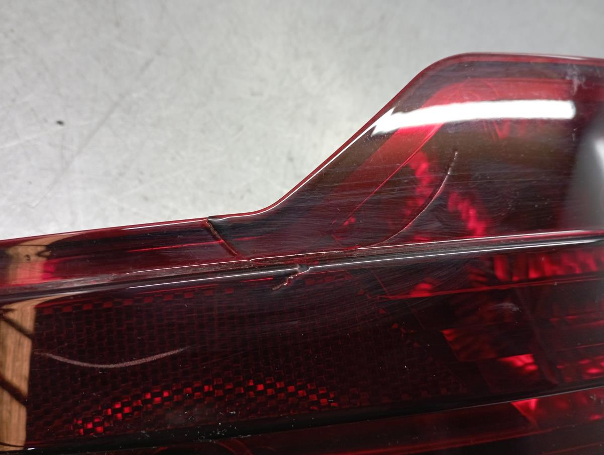 Feu antibrouillard Arrière Droite BMW X6 (E71, E72) Imagem-2