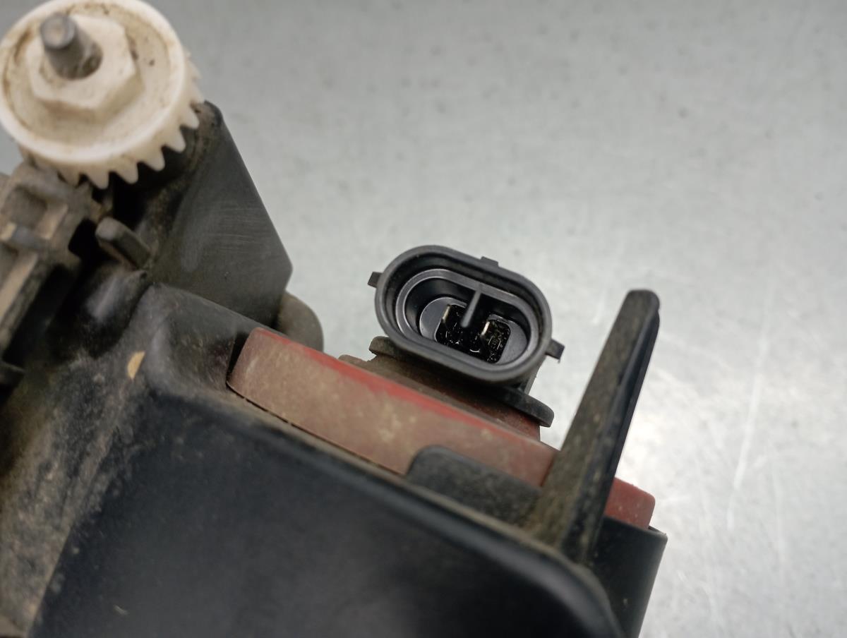 Faro antiniebla delantero izquierdo VOLKSWAGEN Golf VII (5G1, BQ1, BE1, BE2) Imagem-3