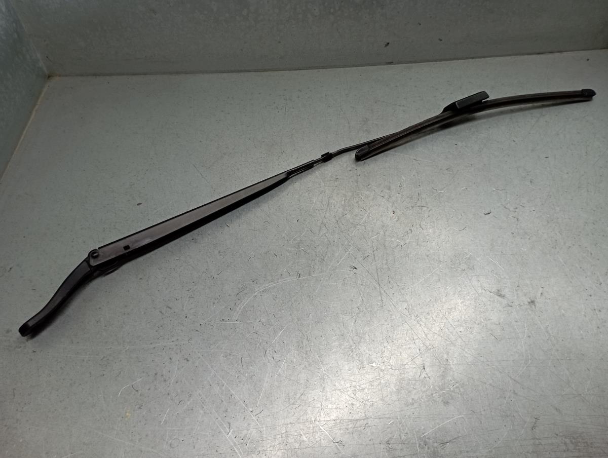 Windscreen wiper arm Right front PEUGEOT Partner (K9)