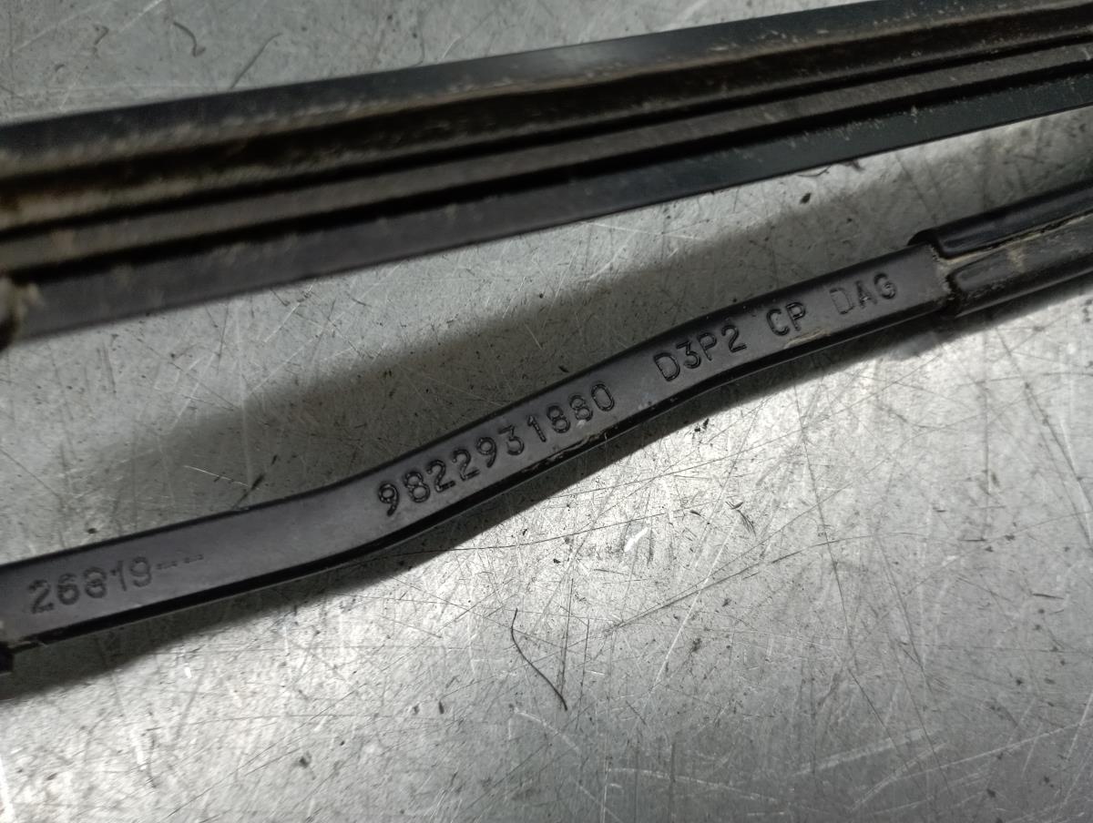 Haste / braço de escova limpa vidros frente direita PEUGEOT 208 II Imagem-1