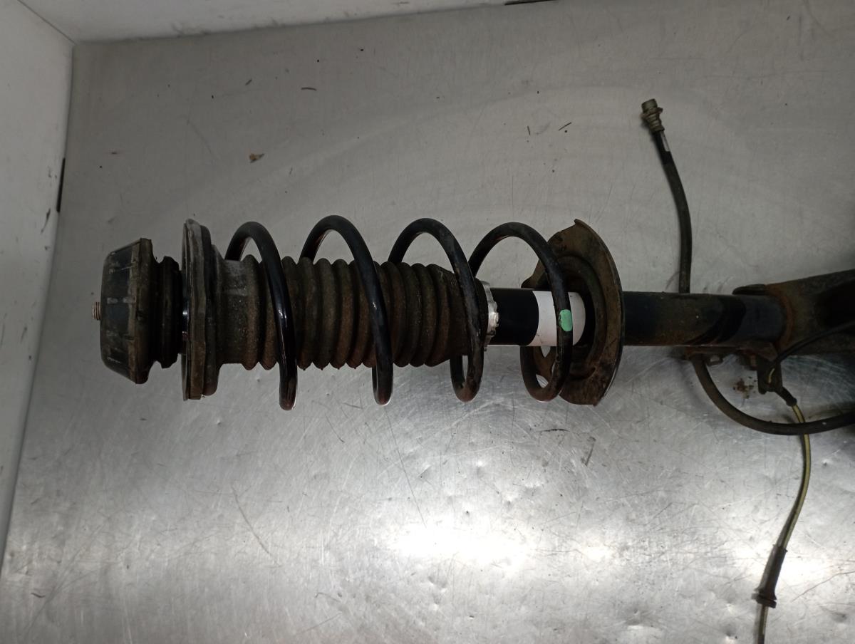 Amortiguador Delantero Izquierdo TOYOTA Aygo (_B4_)