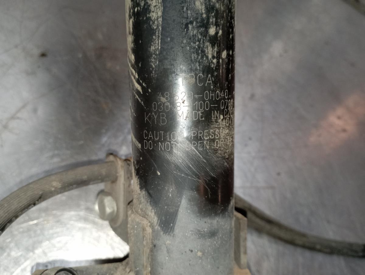 Amortiguador Delantero Izquierdo TOYOTA Aygo (_B4_) Imagem-2