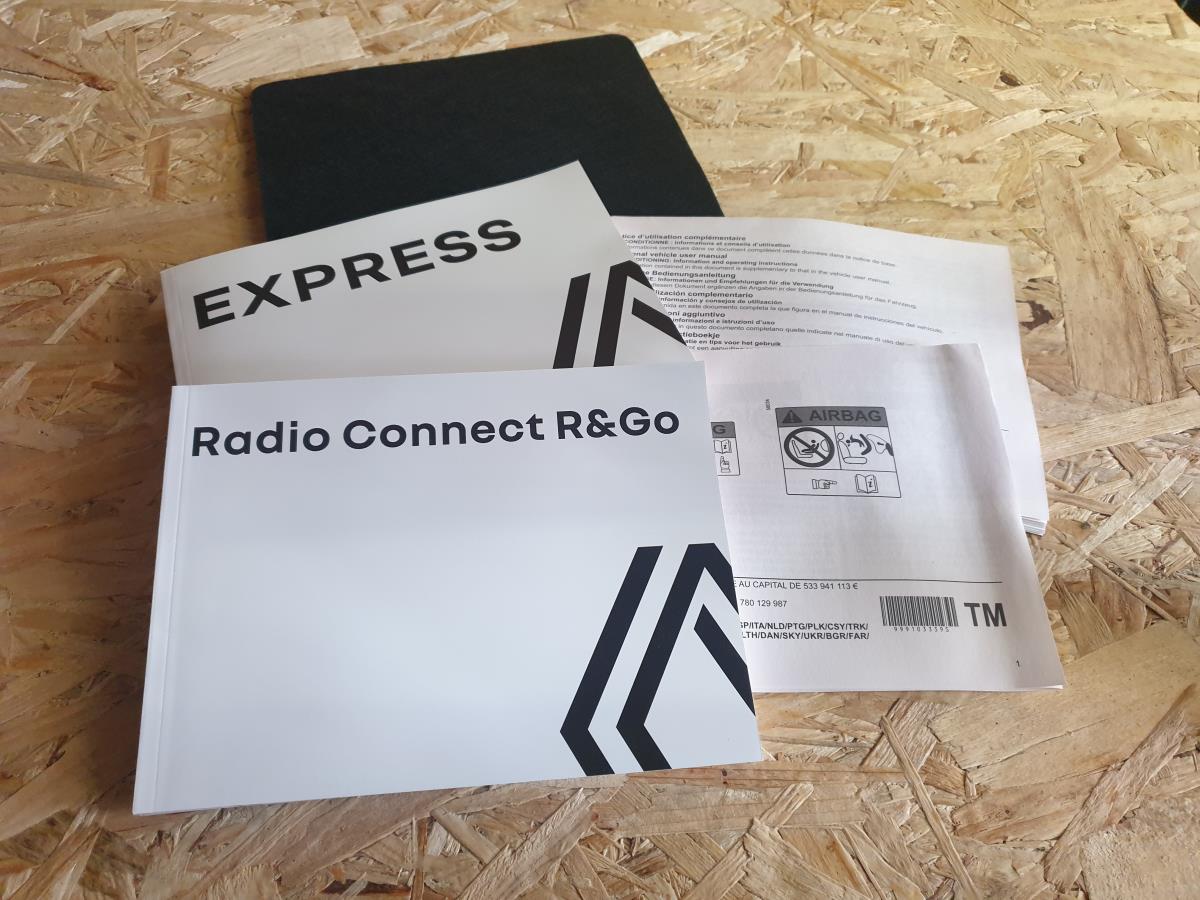 Bolsa com manual de utilizador do veículo RENAULT Kangoo III Express Imagem-1