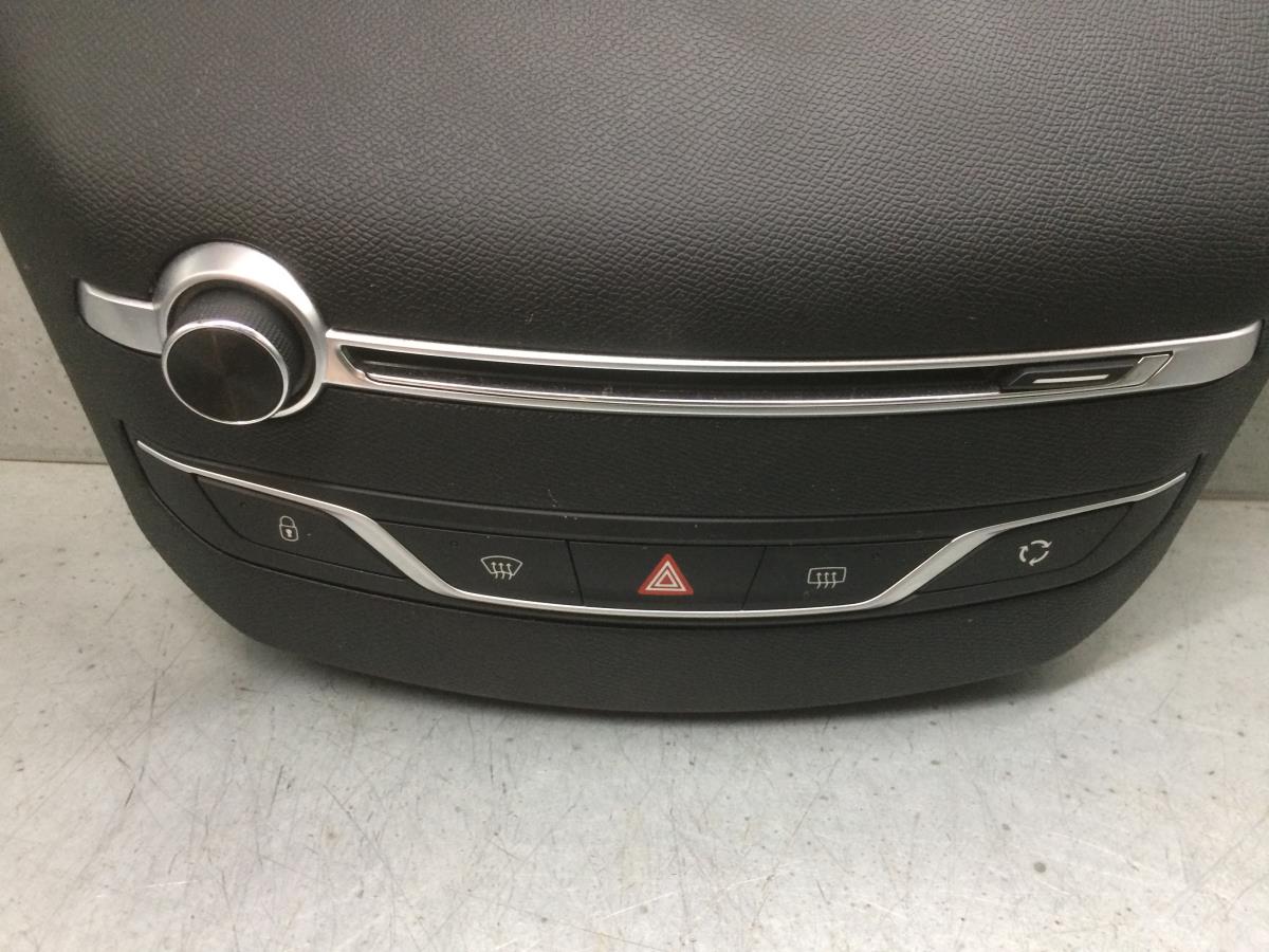 Radio control PEUGEOT 308 II Imagem-1