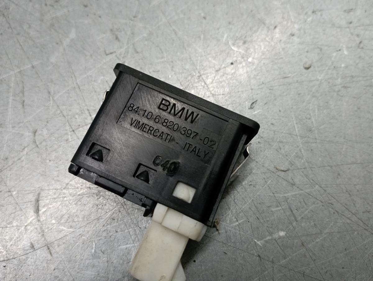 Módulo USB / AUX / IPOD MINI Mini (F56) Imagem-1