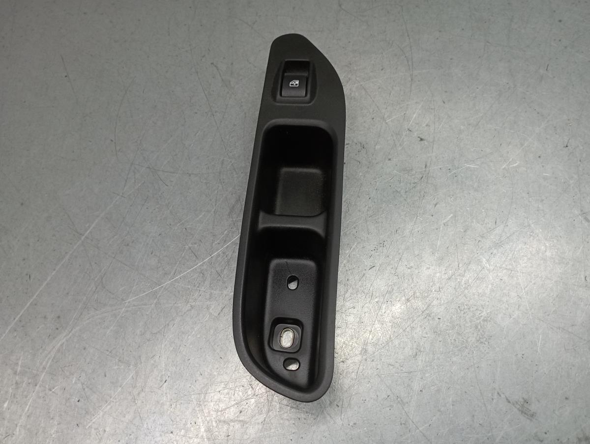 Mando / interruptor elevalunas delantero derecho FIAT Tipo Hatchback (357_)