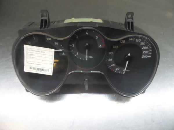 Quadrante / painel de instrumentos SEAT Leon (1P1)