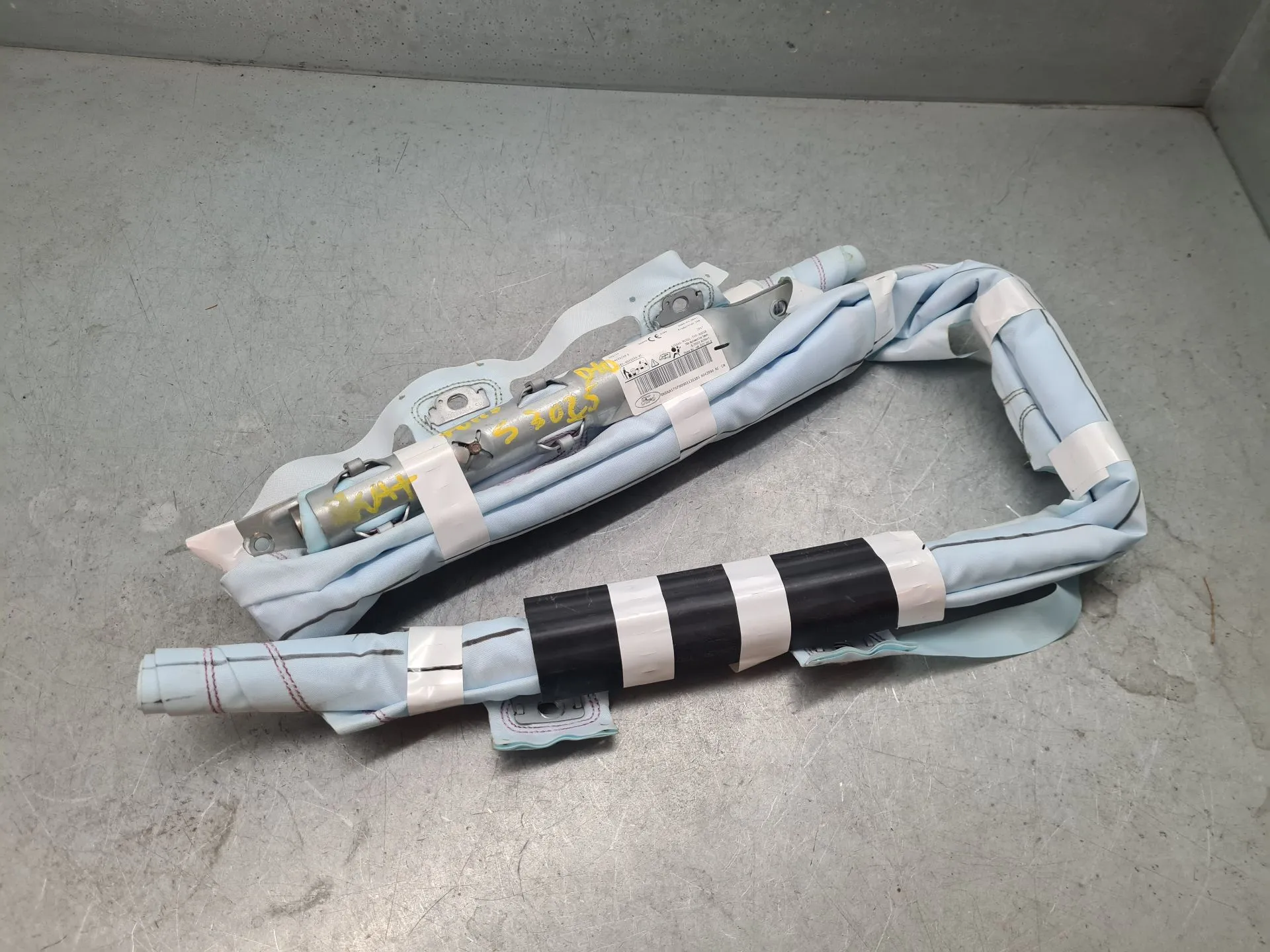 Airbag Rideau Droite FORD Ka+
