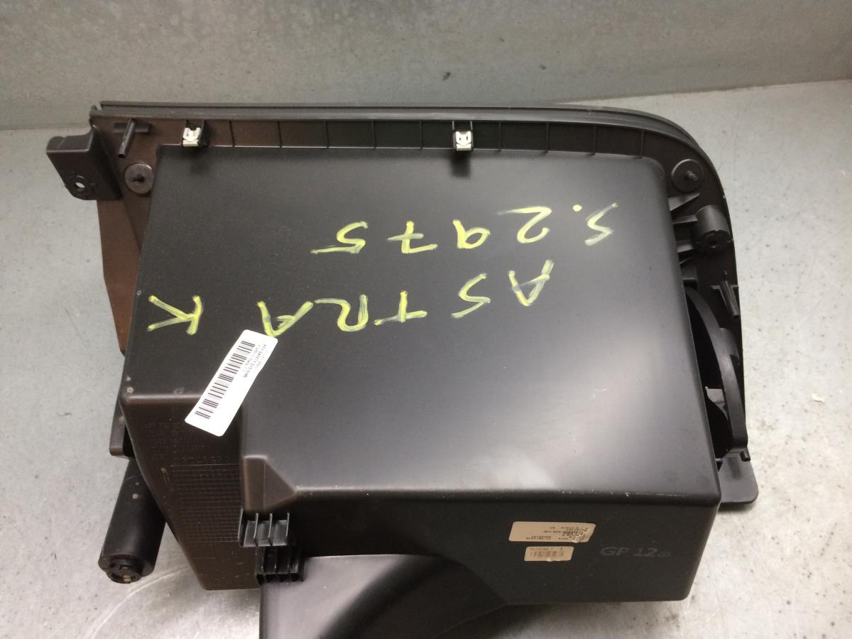 Glove Box / Compartment OPEL Astra K Imagem-1