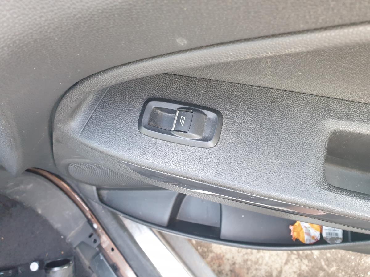 Mando / interruptor elevalunas delantero derecho FORD EcoSport